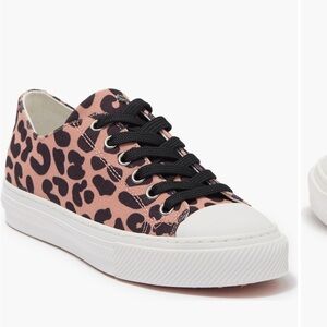 NWT Stuart Weitzman Ollie Leopard Print Sneaker Sz 7.5